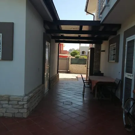 Dei Girasoli Трани