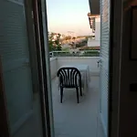 Alojamento de Acomodação e Pequeno-almoço Dei Girasoli *